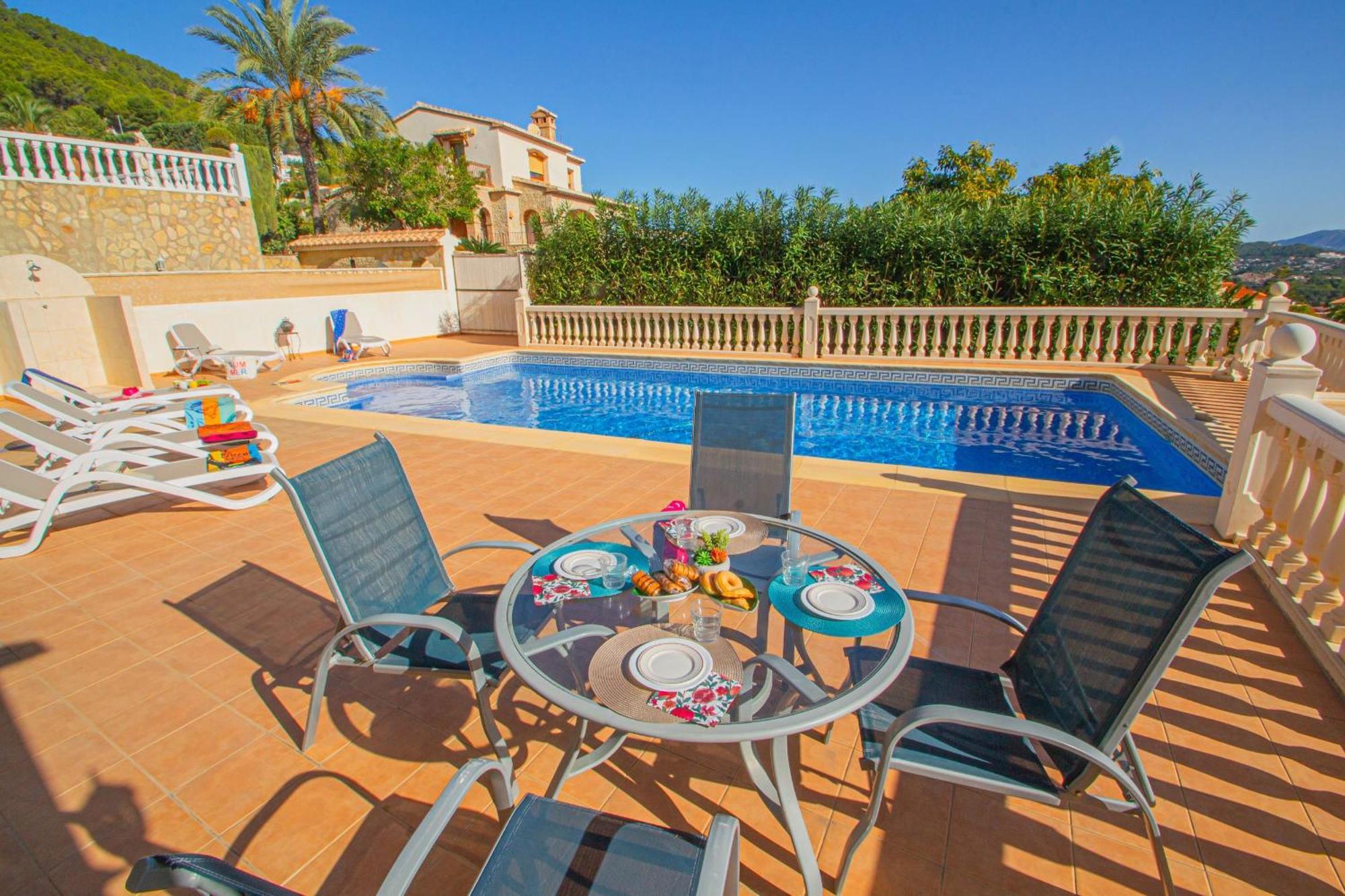 Helios - Plusholidays * Calpe