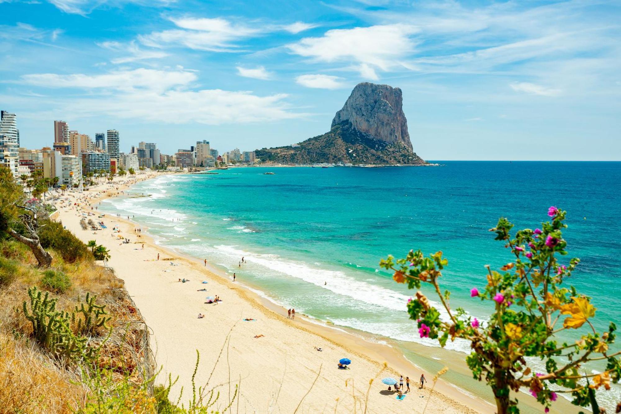 Casa Sunrise - Costa Blanca House With Rooftop, 5 Swimming Pools And Panoramic Sea- And Views At Penon De Ifach Apartment *