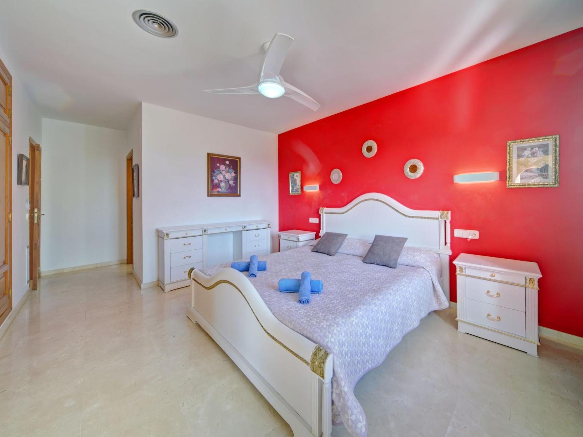 Сasa de vacaciones Cucarres By Interhome *