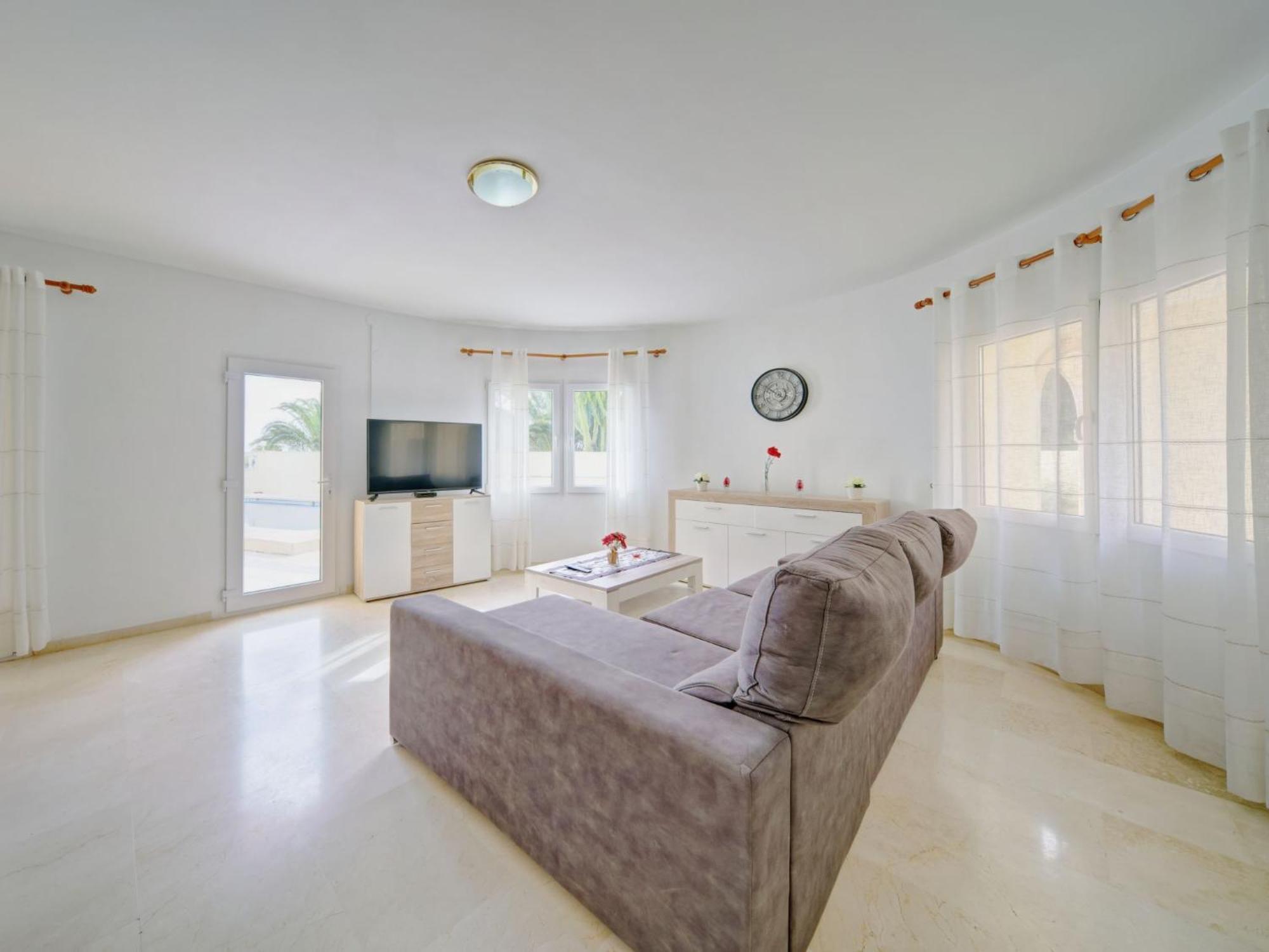 Сasa de vacaciones Cucarres By Interhome *