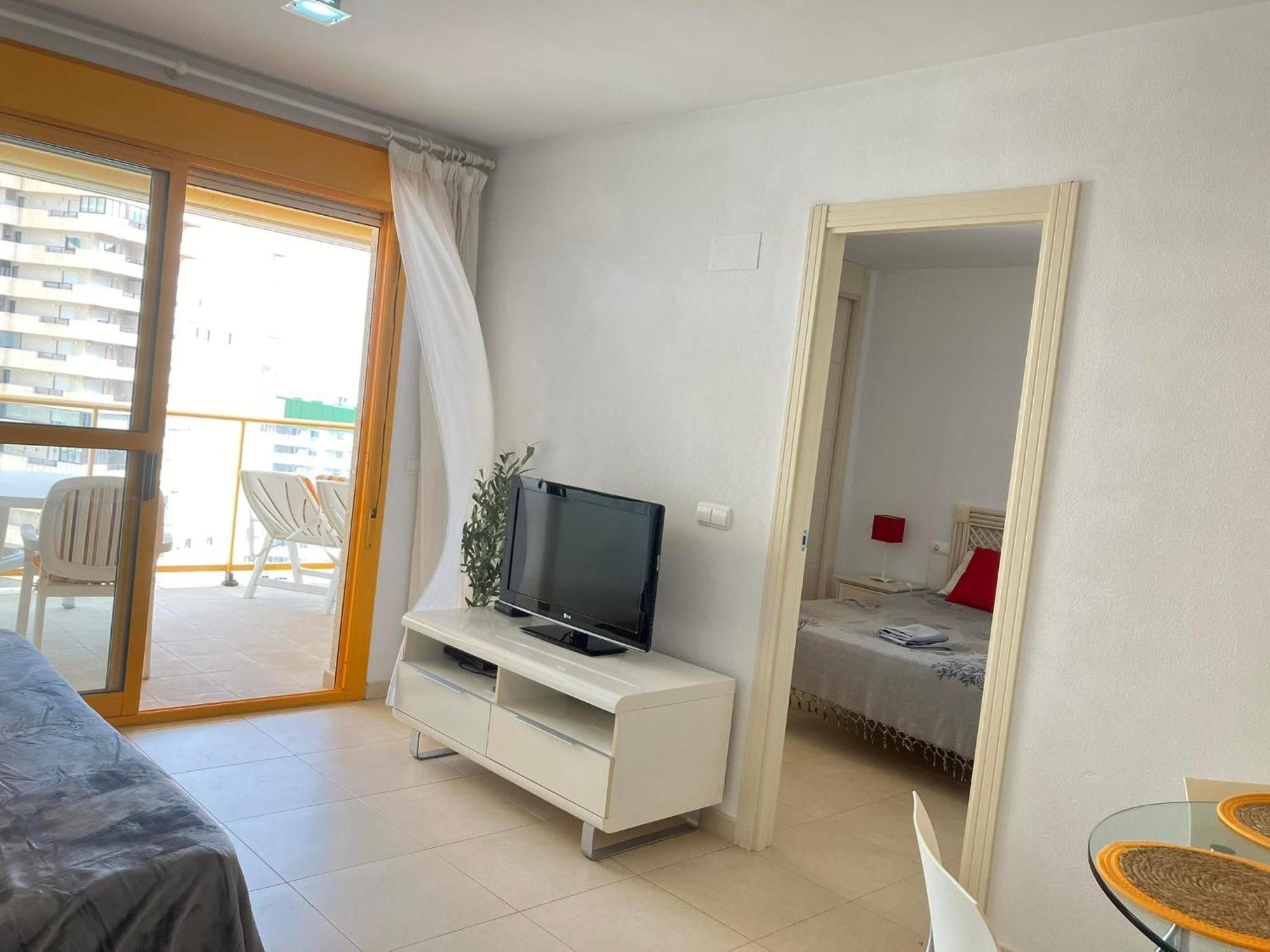 Ambar Monica * Calpe