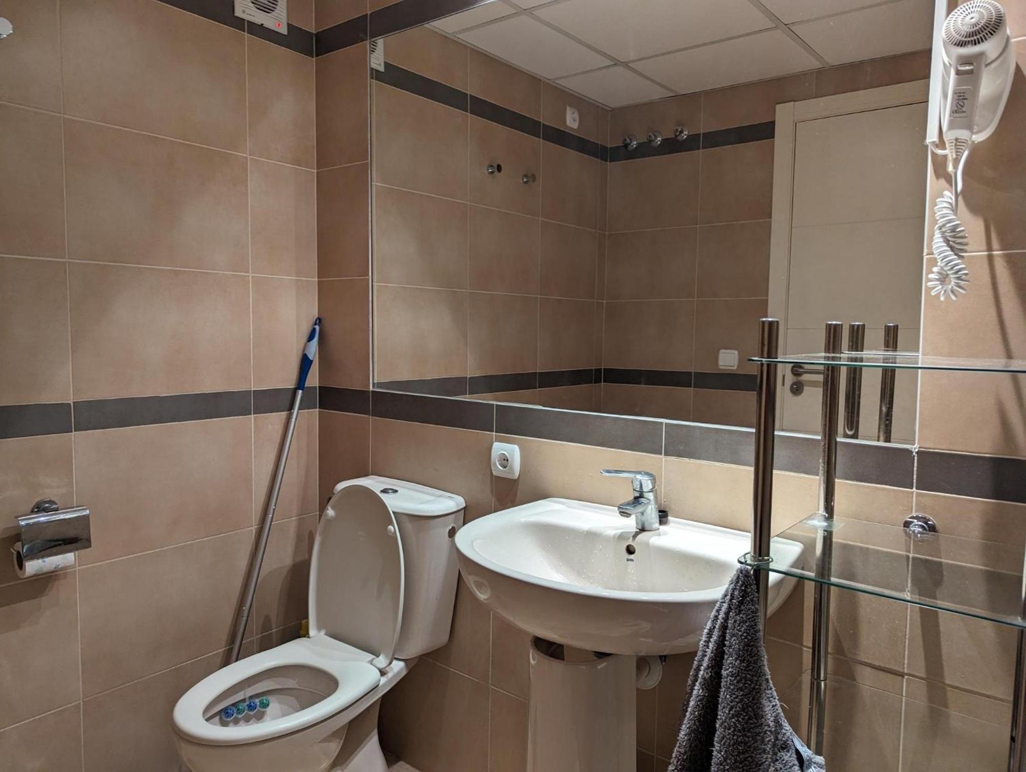 Apartamento 100 M From Fossa In *
