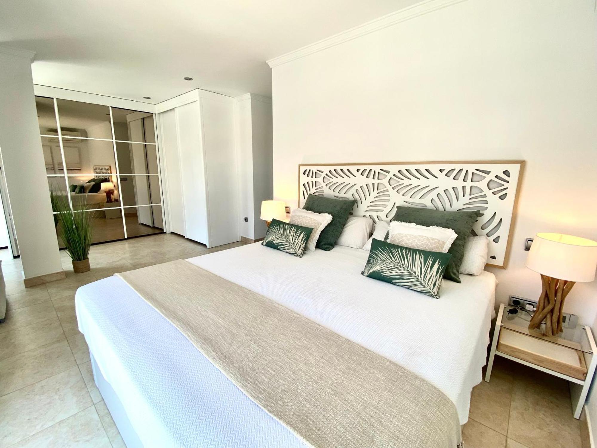 Europa Ii Penthouse - Costa Carpediem *