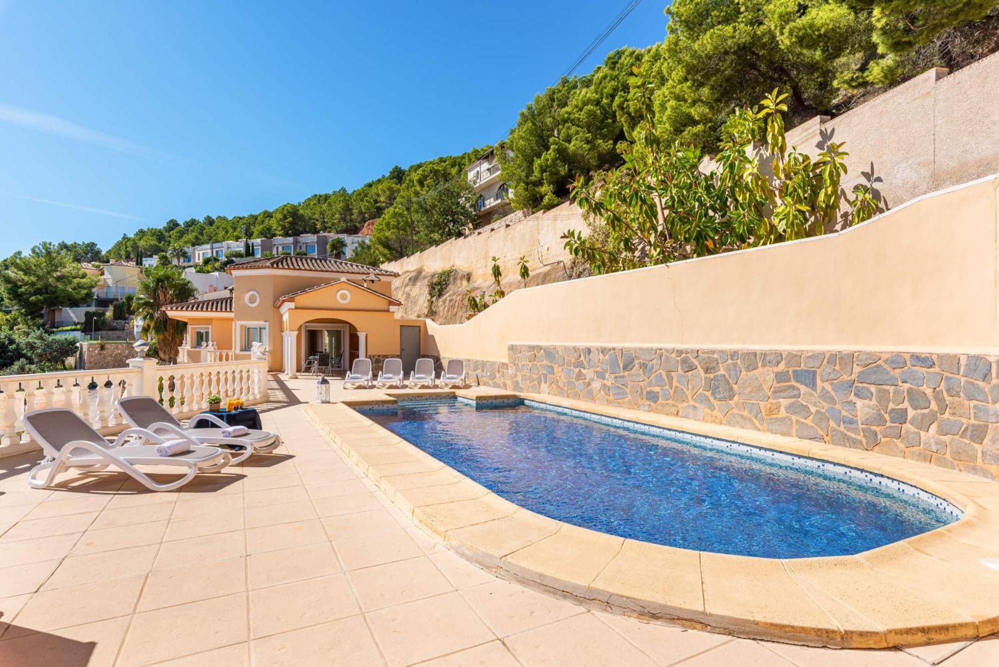Ros Villa