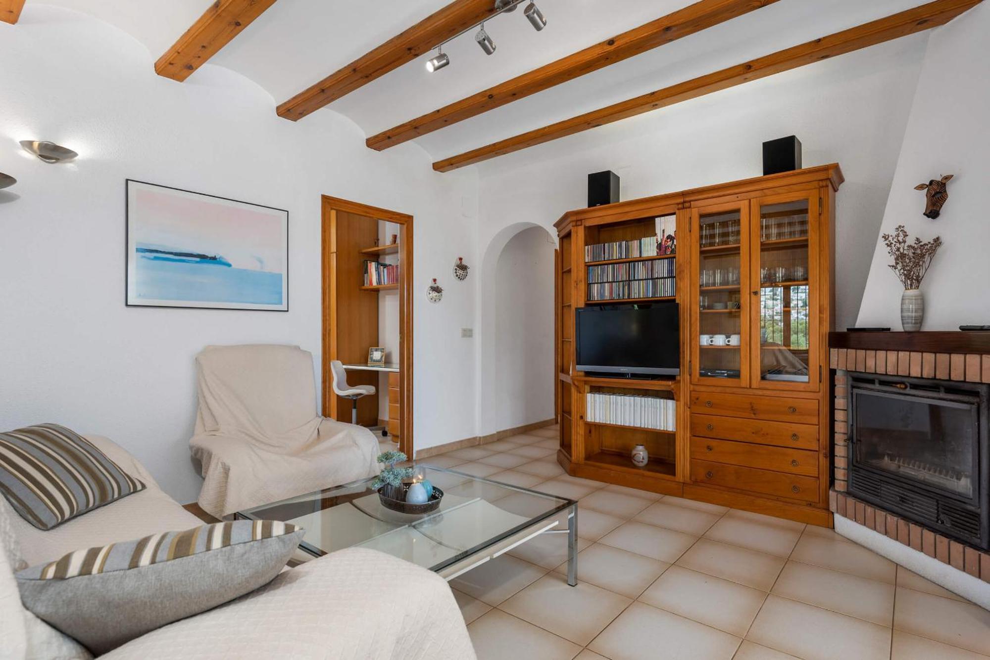 Escudero - Plusholidays * Calpe