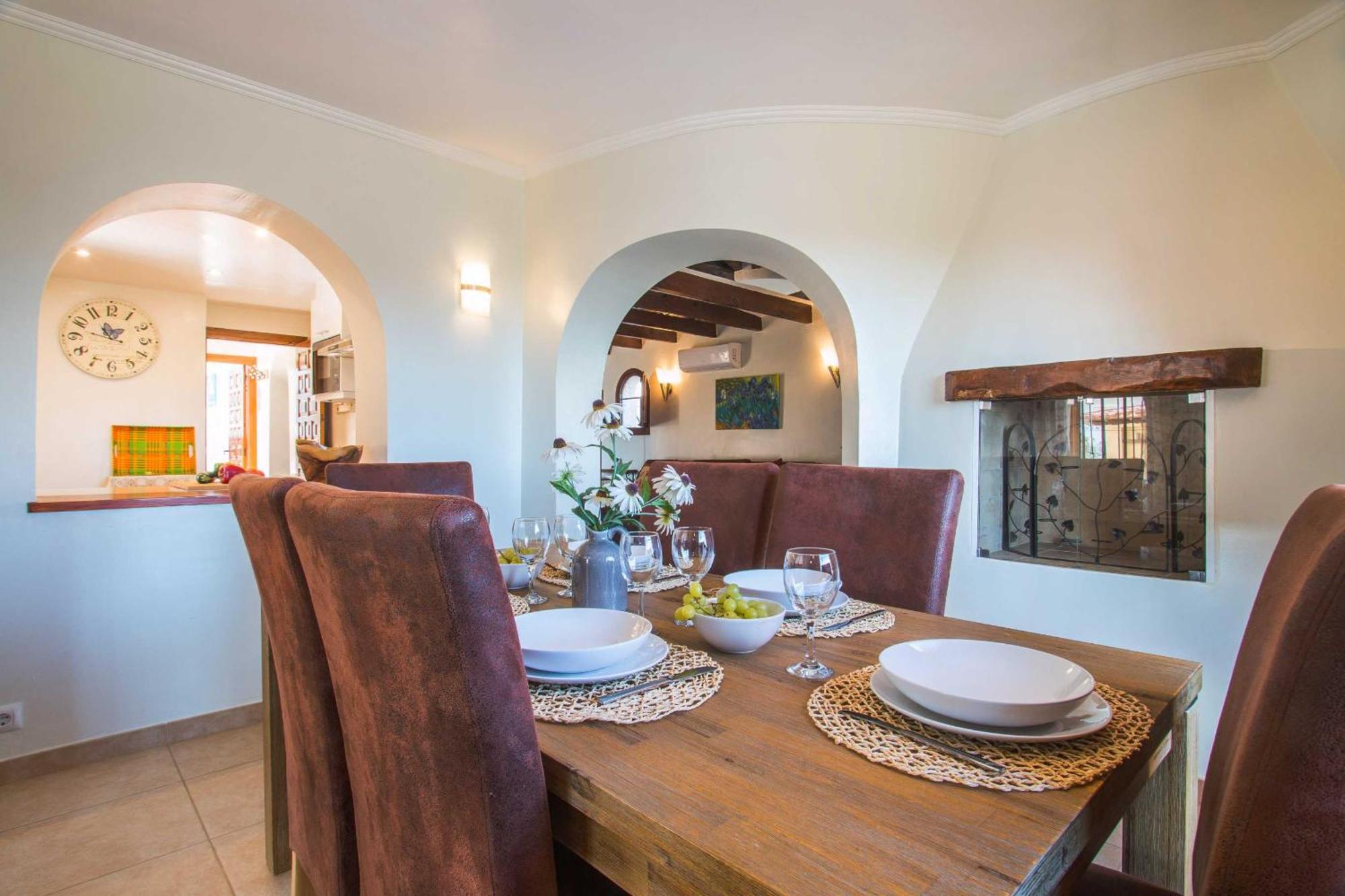 Ebro - Plusholidays Villa Calpe