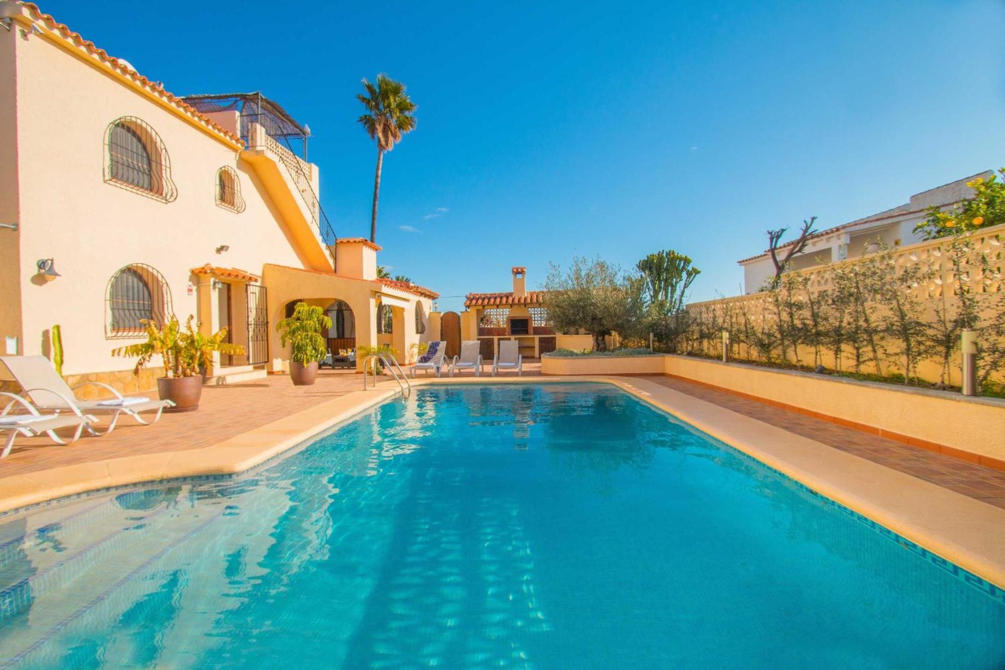 Ebro - Plusholidays * Calpe