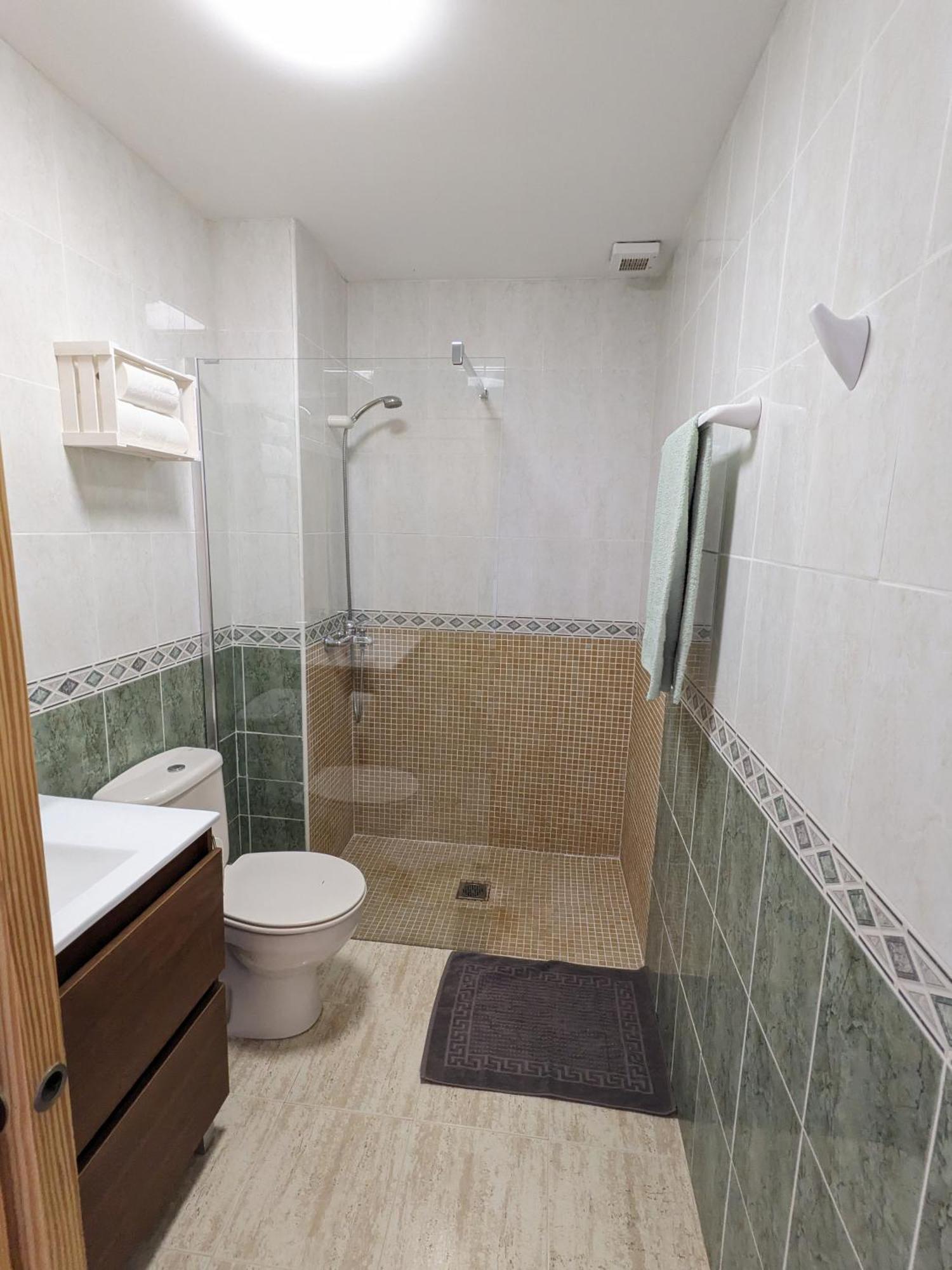 First Line Fossa Apartment *