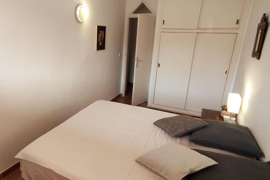 Apartment Apartamento Castillo Mit Meeresblick