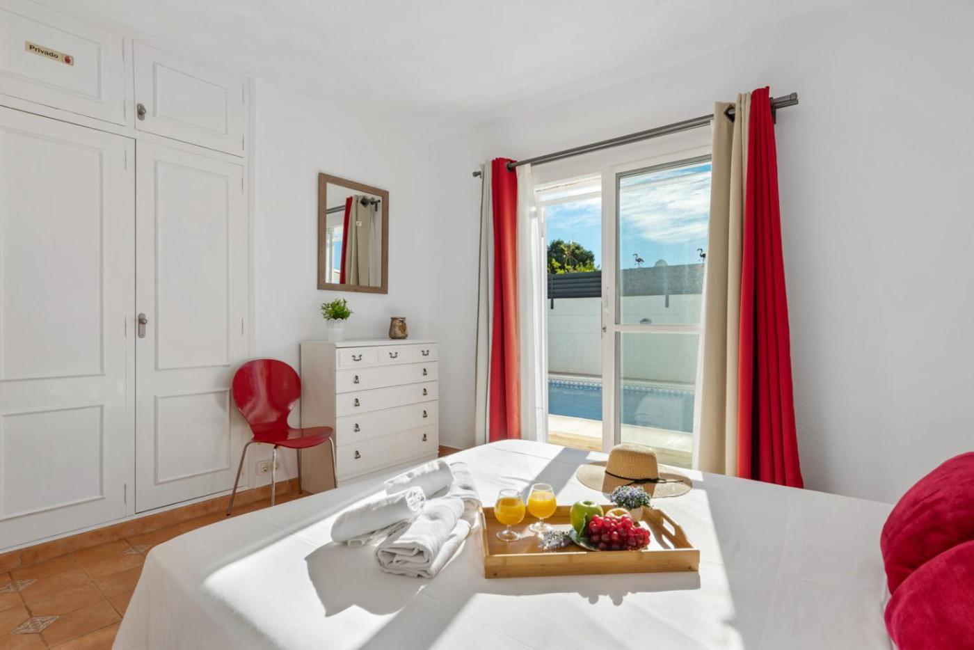 Anais - Plusholidays Villa
