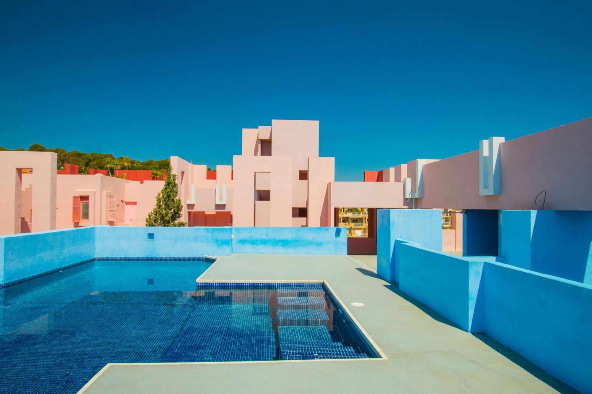 Apartment Muralla Roja - Plusholidays *