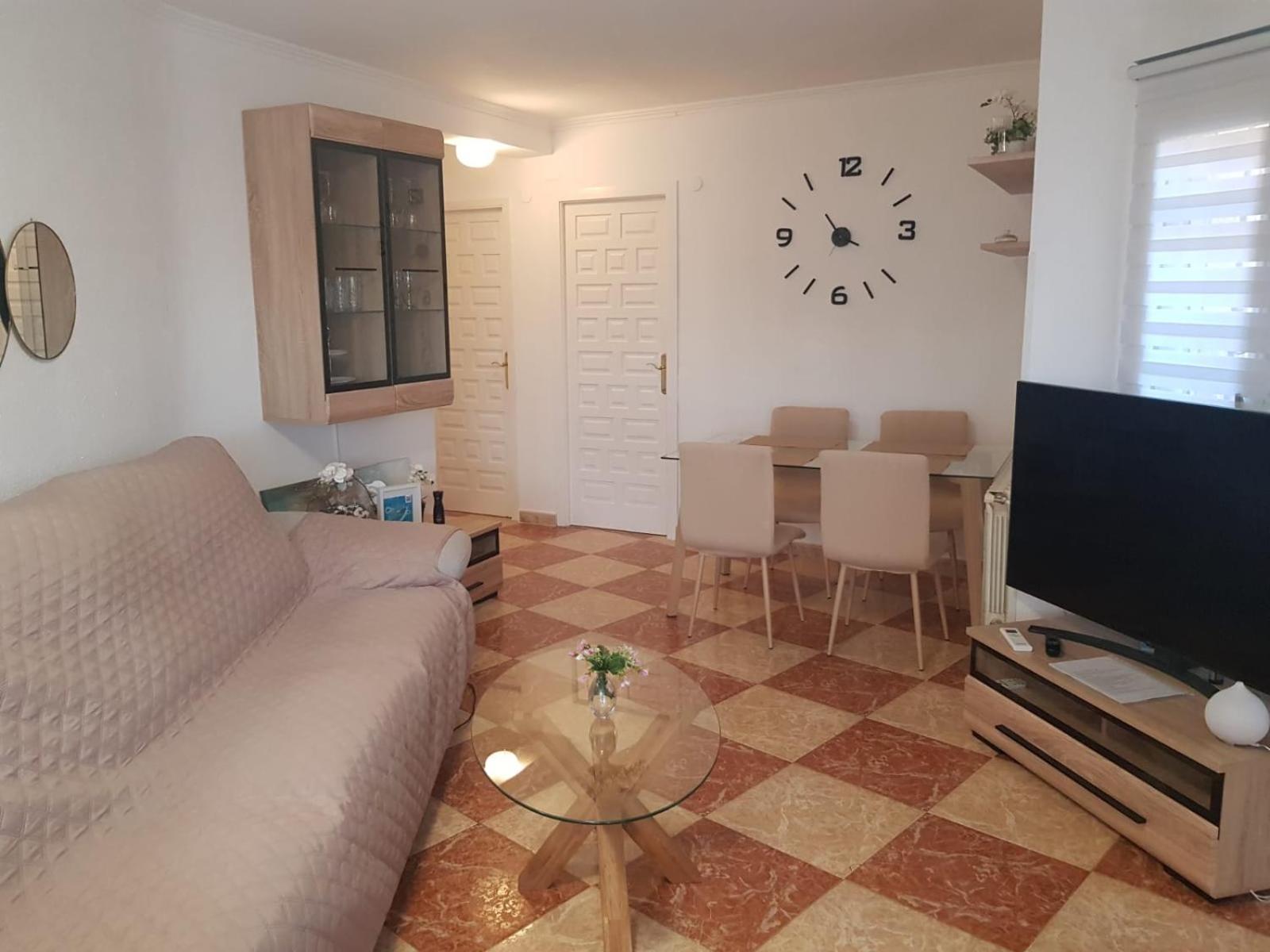 Holiday home Paraiso Familiar En Marisol Park Con Piscina, Tenis Y Parking Calpe
