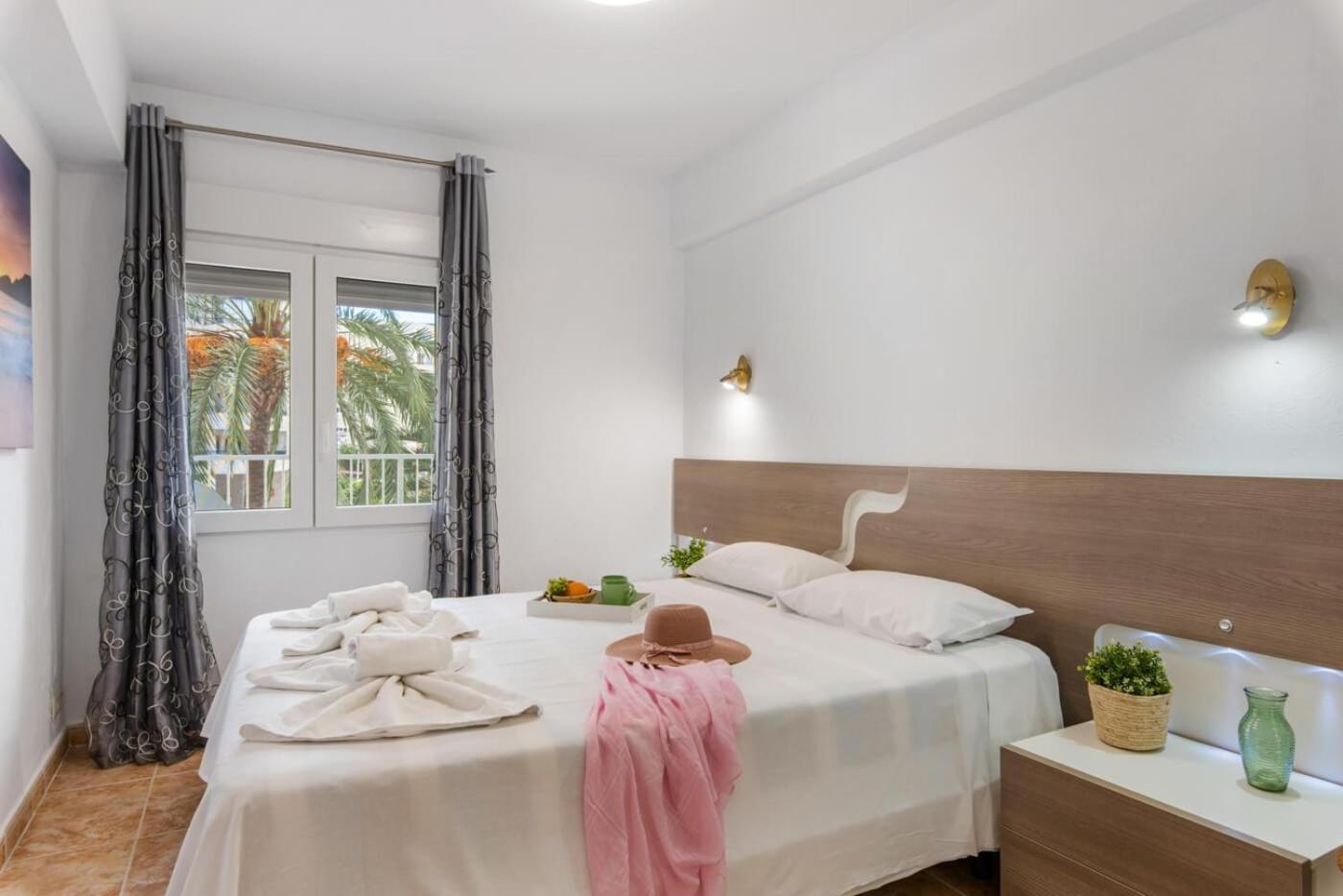 Penyon - Plusholidays Apartamento *