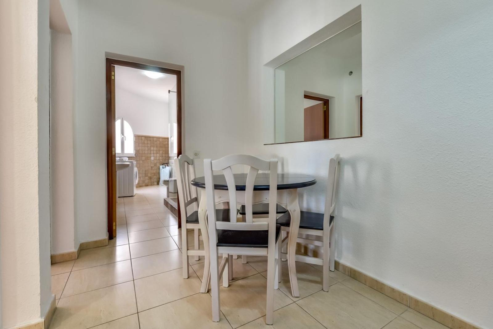 Bellavista Villa *