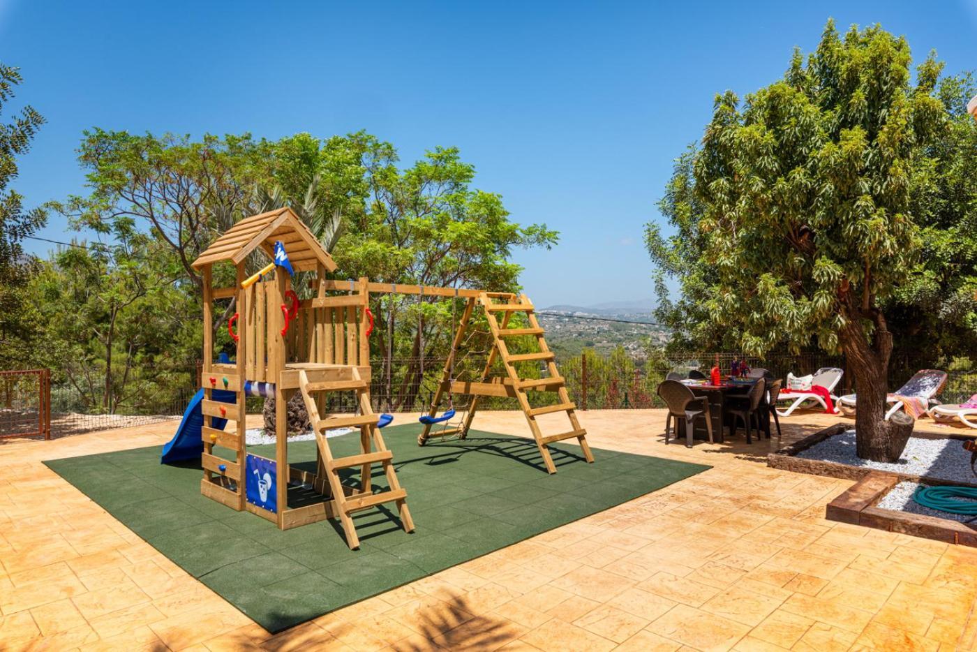 Villa Joan - Plusholidays