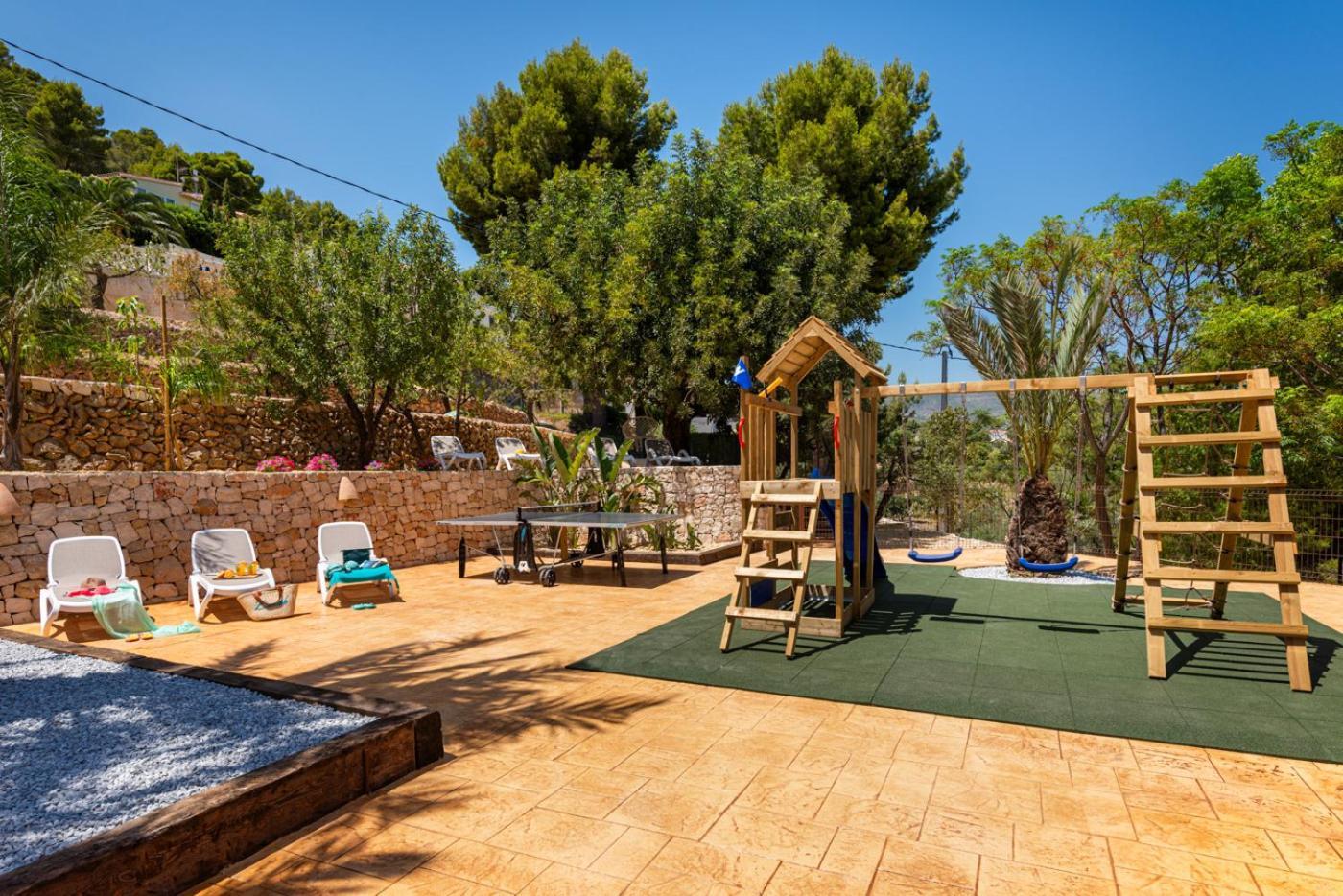 Joan - Plusholidays Villa Calpe