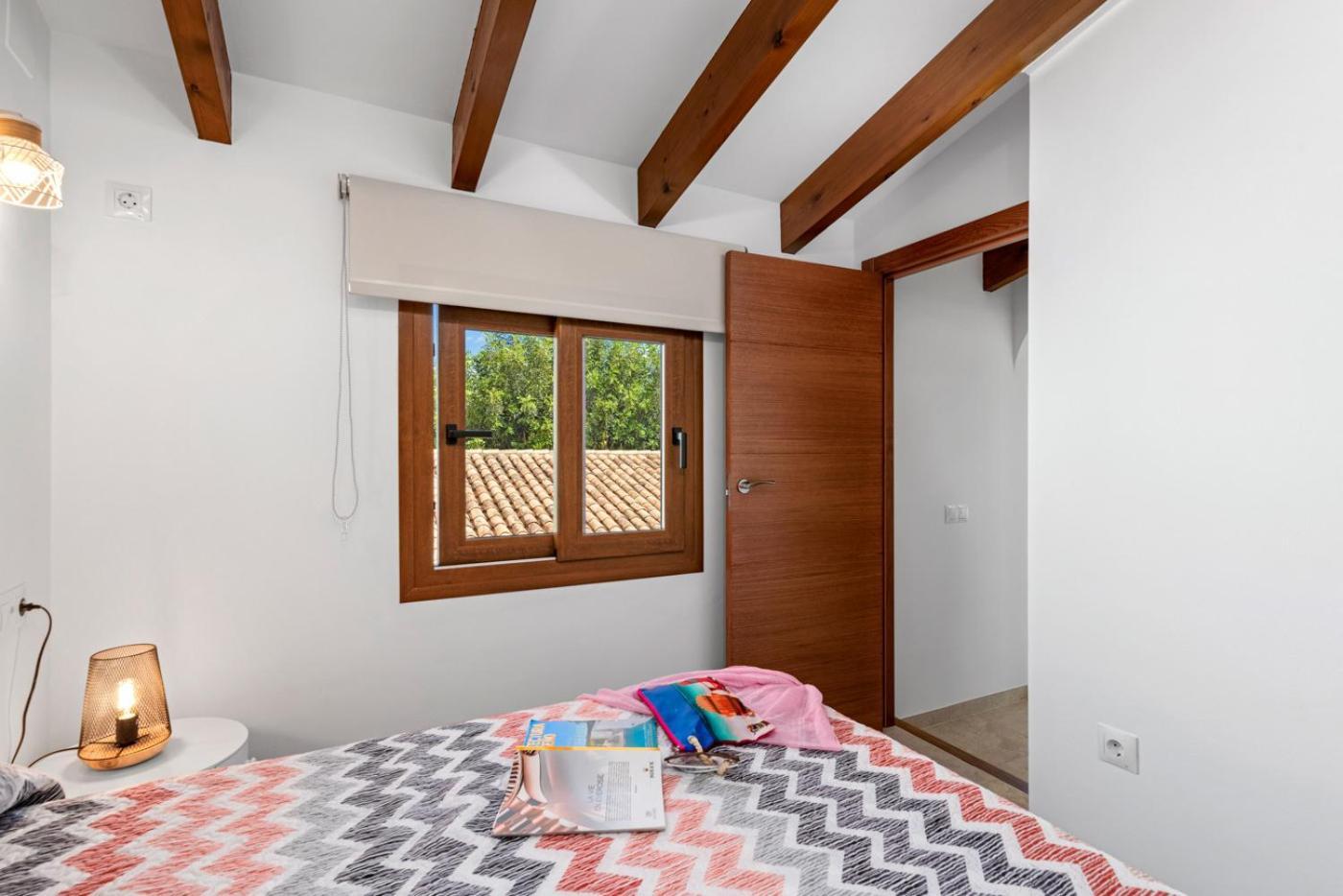 Joan - Plusholidays Villa