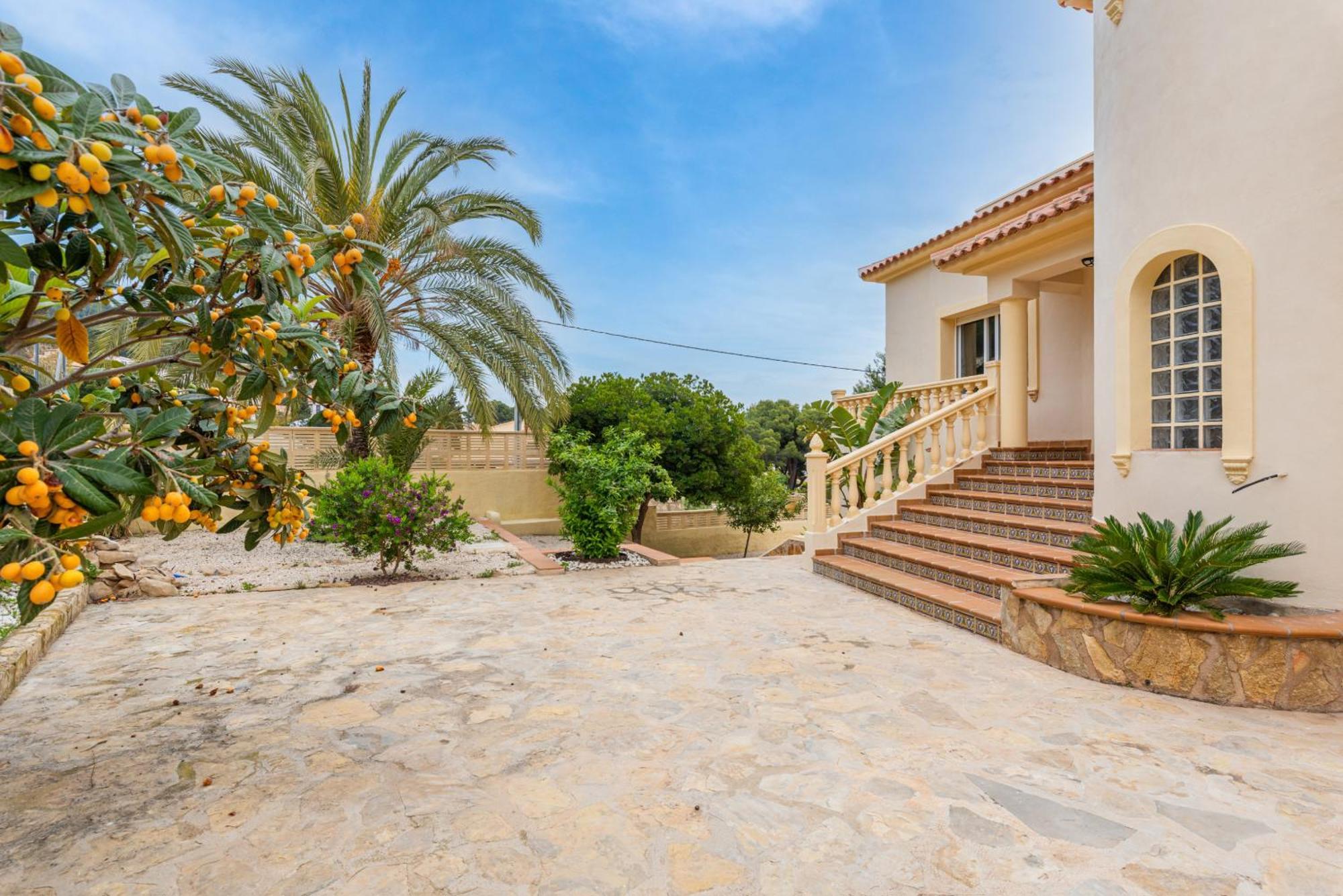 Fina - Plusholidays Villa Calpe