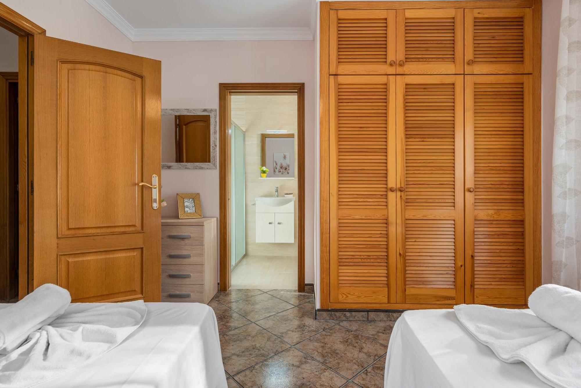Fina - Plusholidays Villa