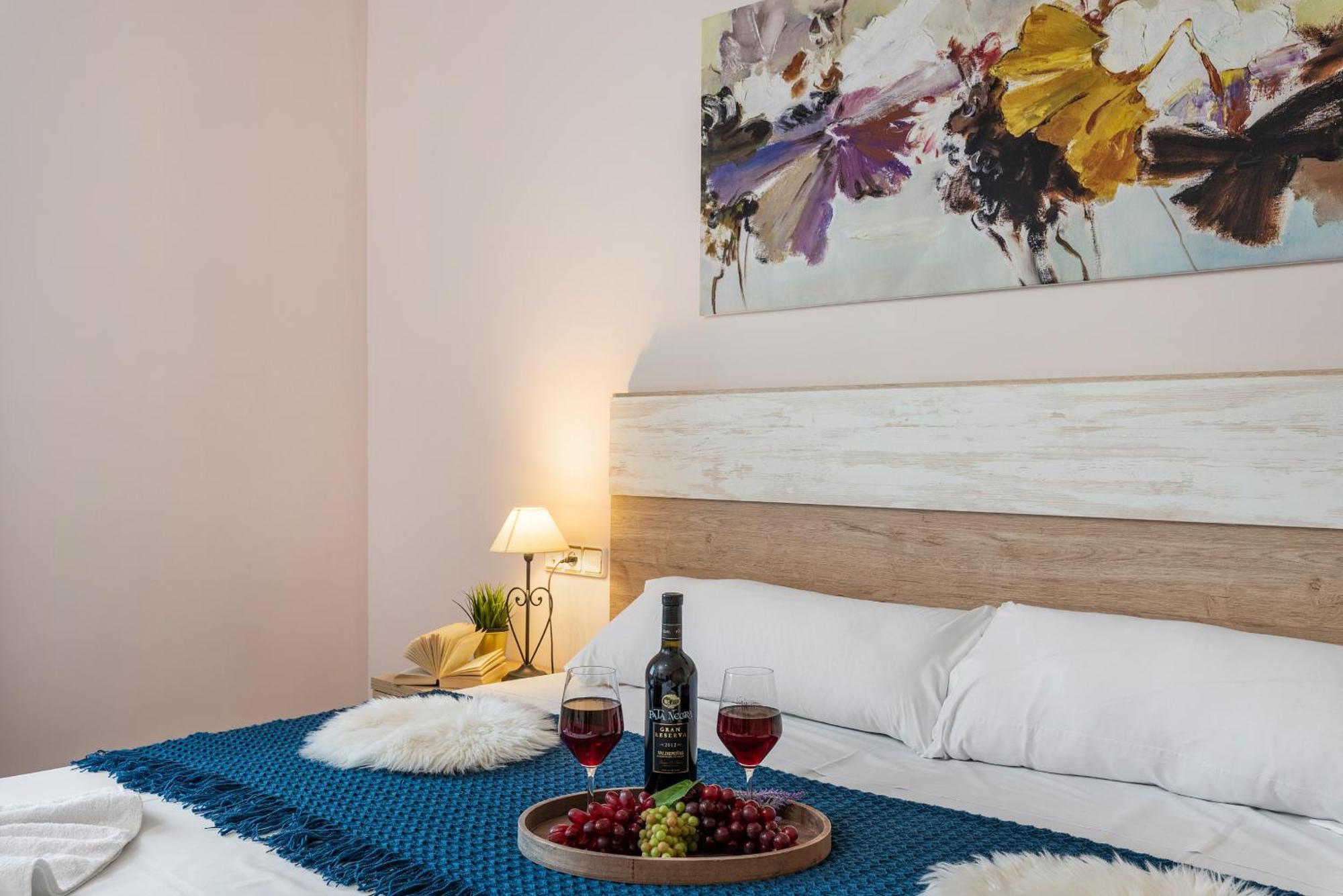 Fina - Plusholidays Calpe