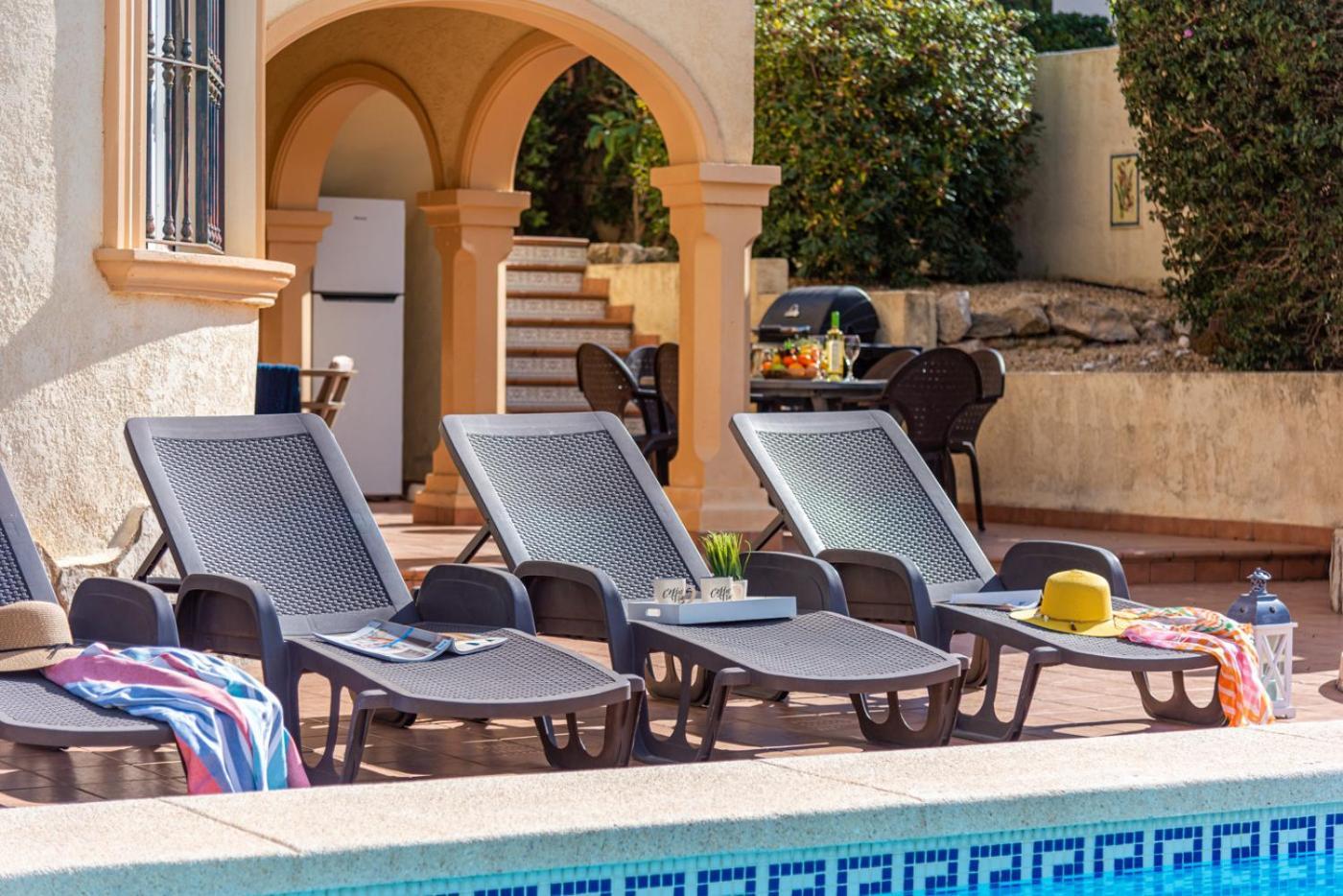 Comodo - Plusholidays * Calpe