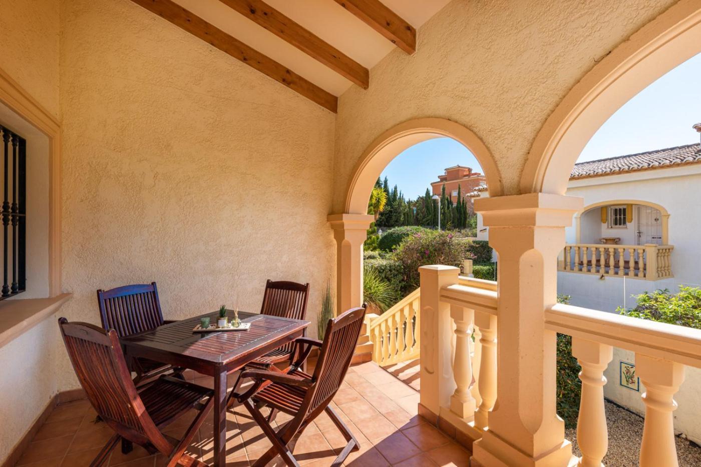 Comodo - Plusholidays Villa Calpe