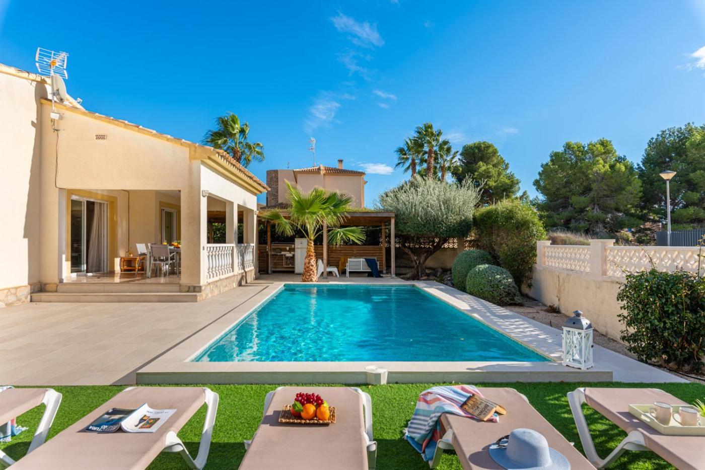 Mila 10 - Plusholidays Calpe
