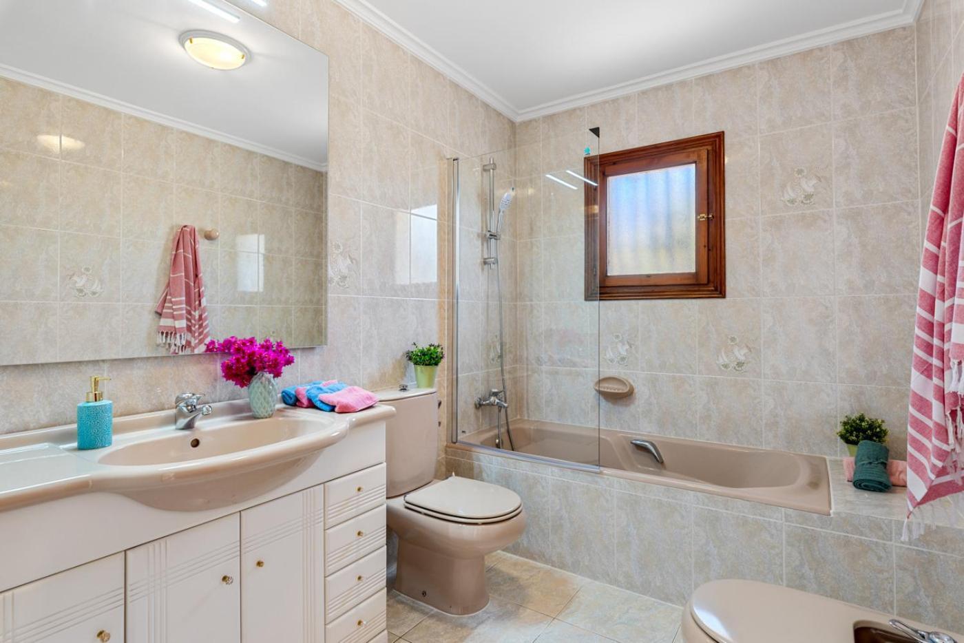 Agudin - Plusholidays Villa