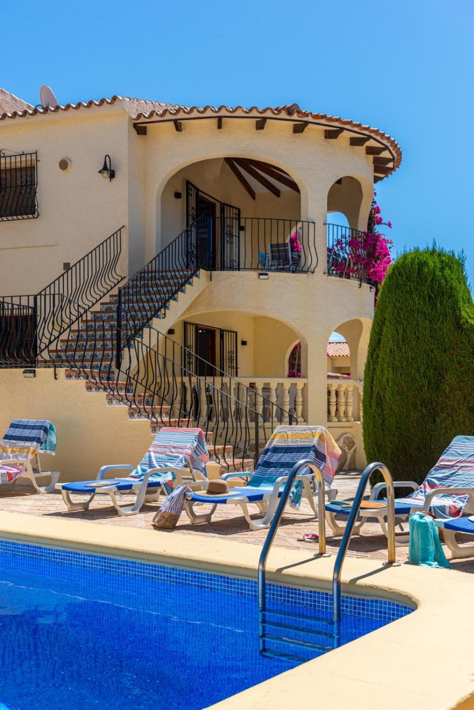 Agudin - Plusholidays * Calpe