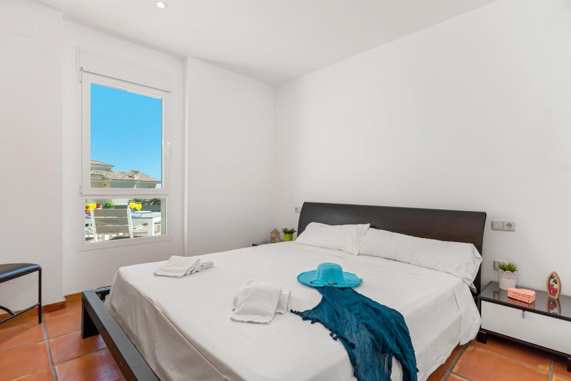 Moderna - Plusholidays Calpe