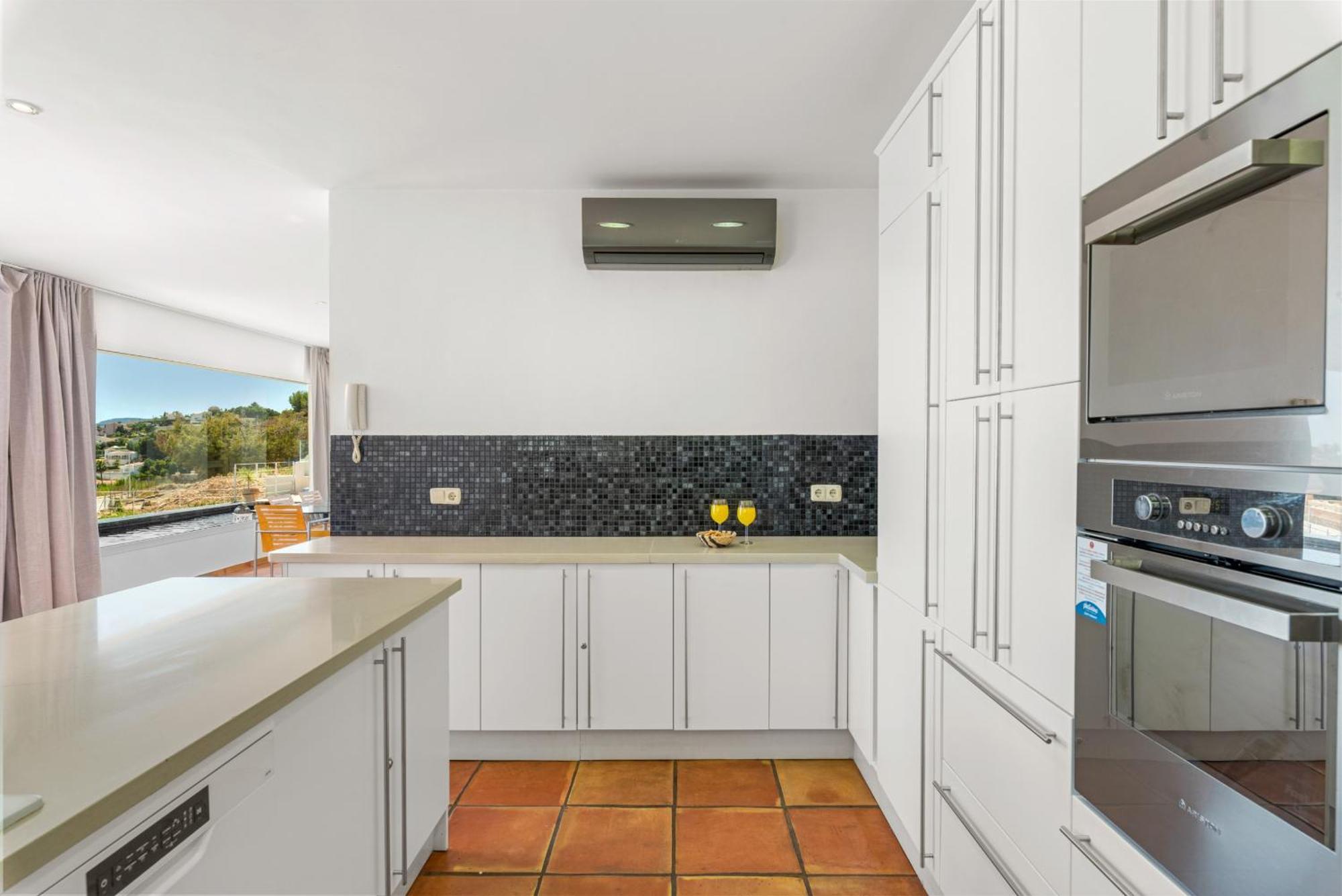Moderna - Plusholidays Villa