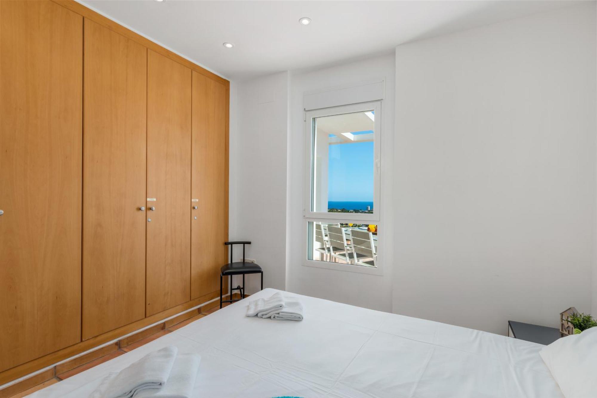 Villa Moderna - Plusholidays *