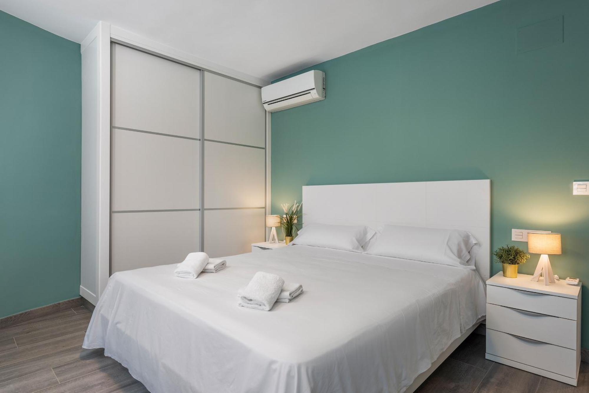 Moose - Plusholidays Villa Calpe