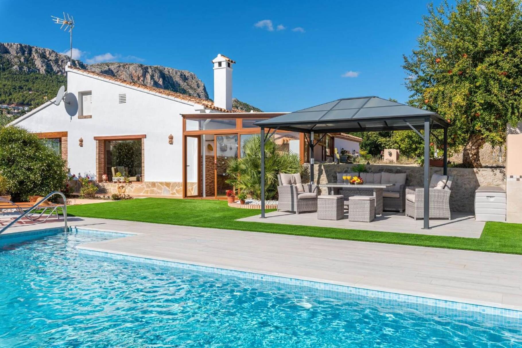 Cian -plusholidays Villa *