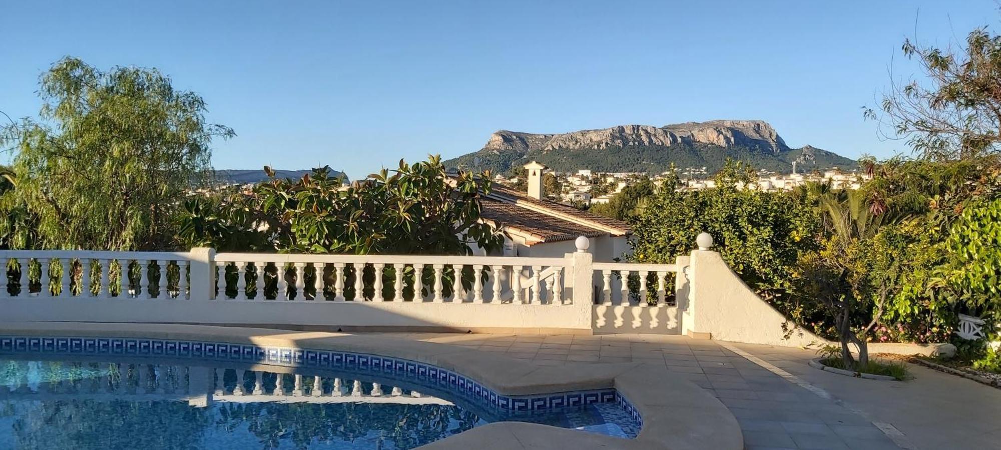 Villa Gran Palmeras With Private Pool & Amazing View Calpe