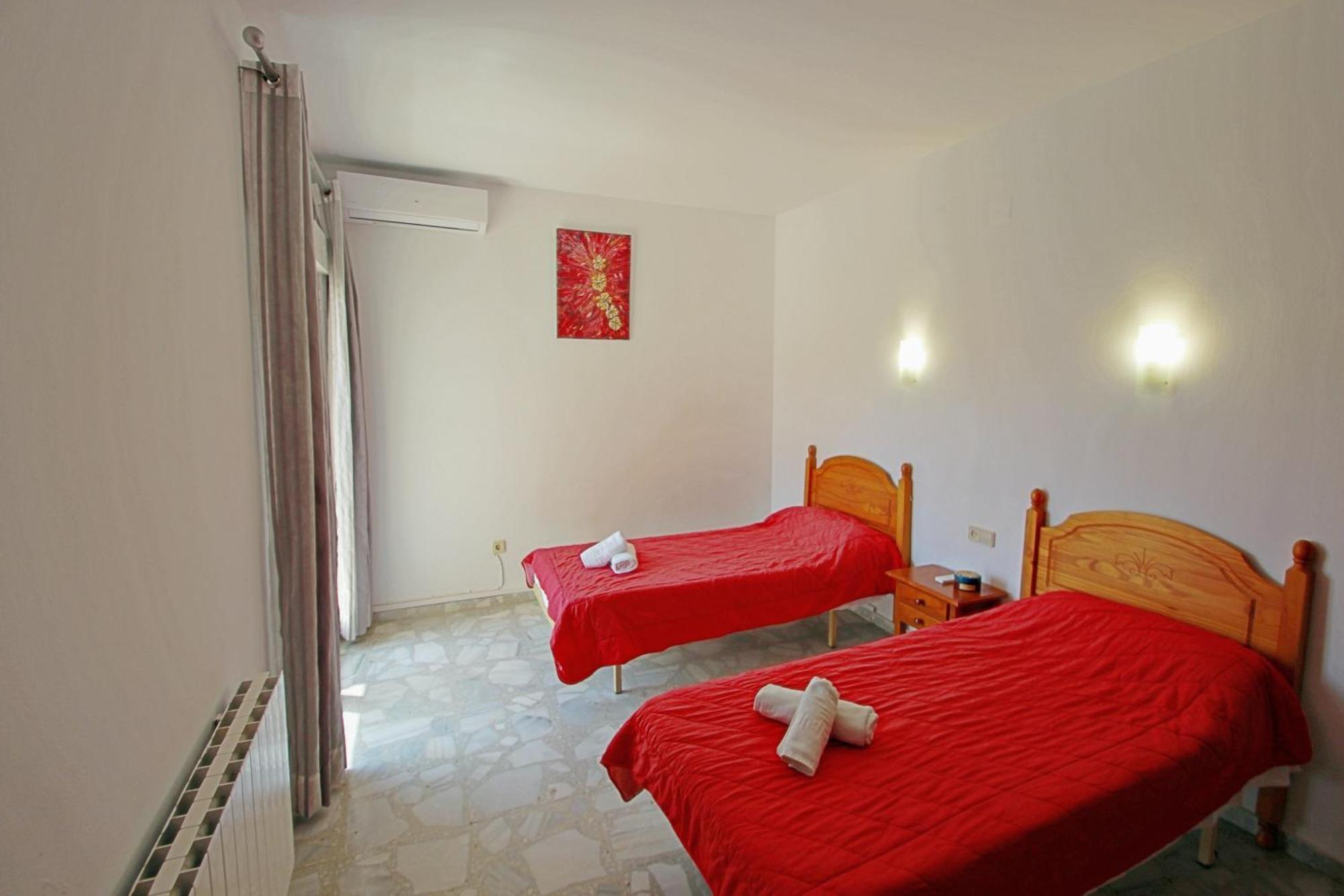 Marlene - Private Pool With Sea Views From The Rooftop In Villa Calpe