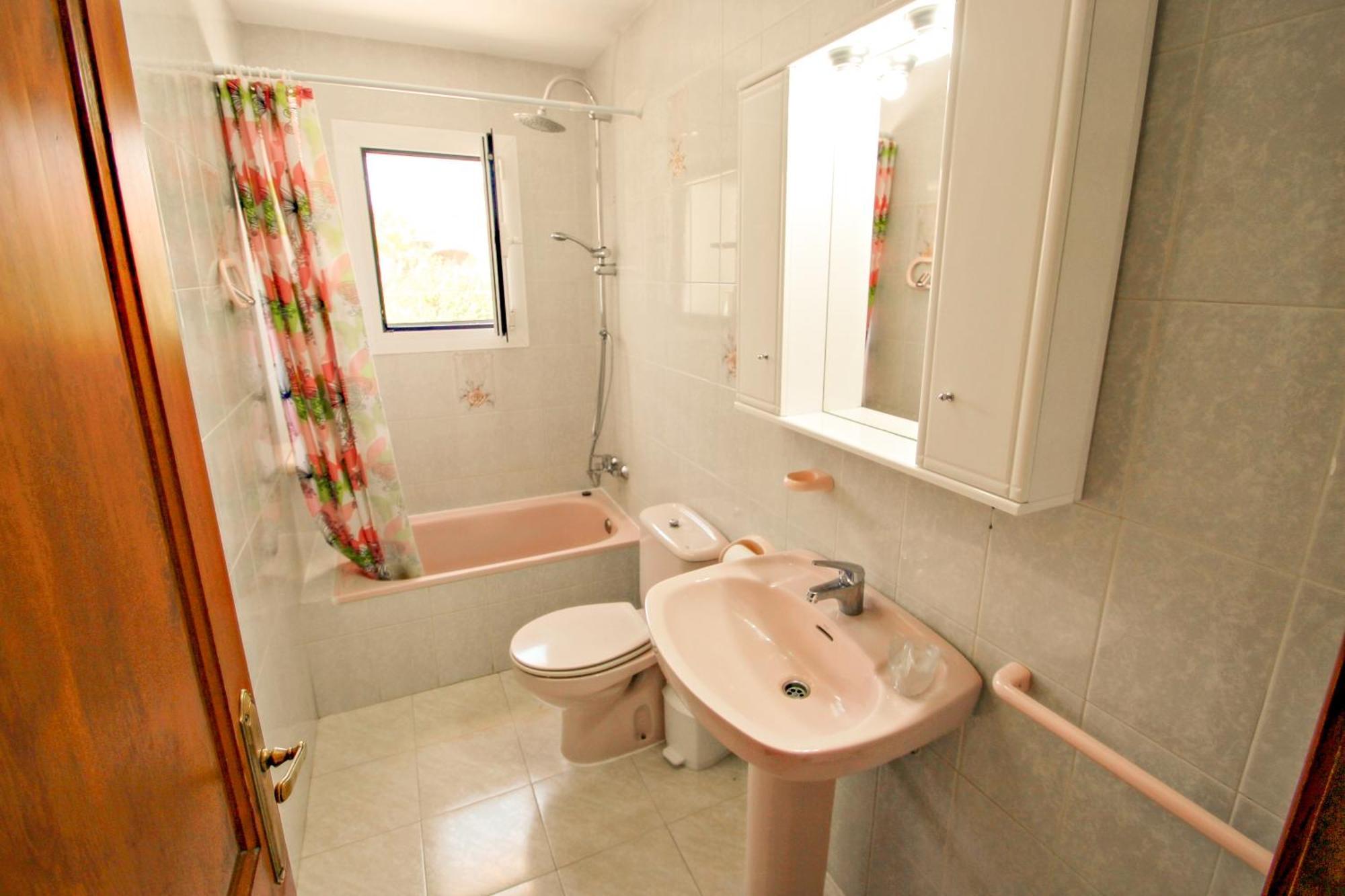 Marlene - Private Pool With Sea Views From The Rooftop In Villa