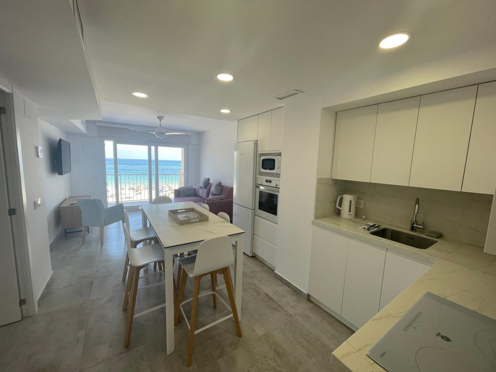 Medi Playa Primera Linea Con Aparcamiento Apartamento Calpe