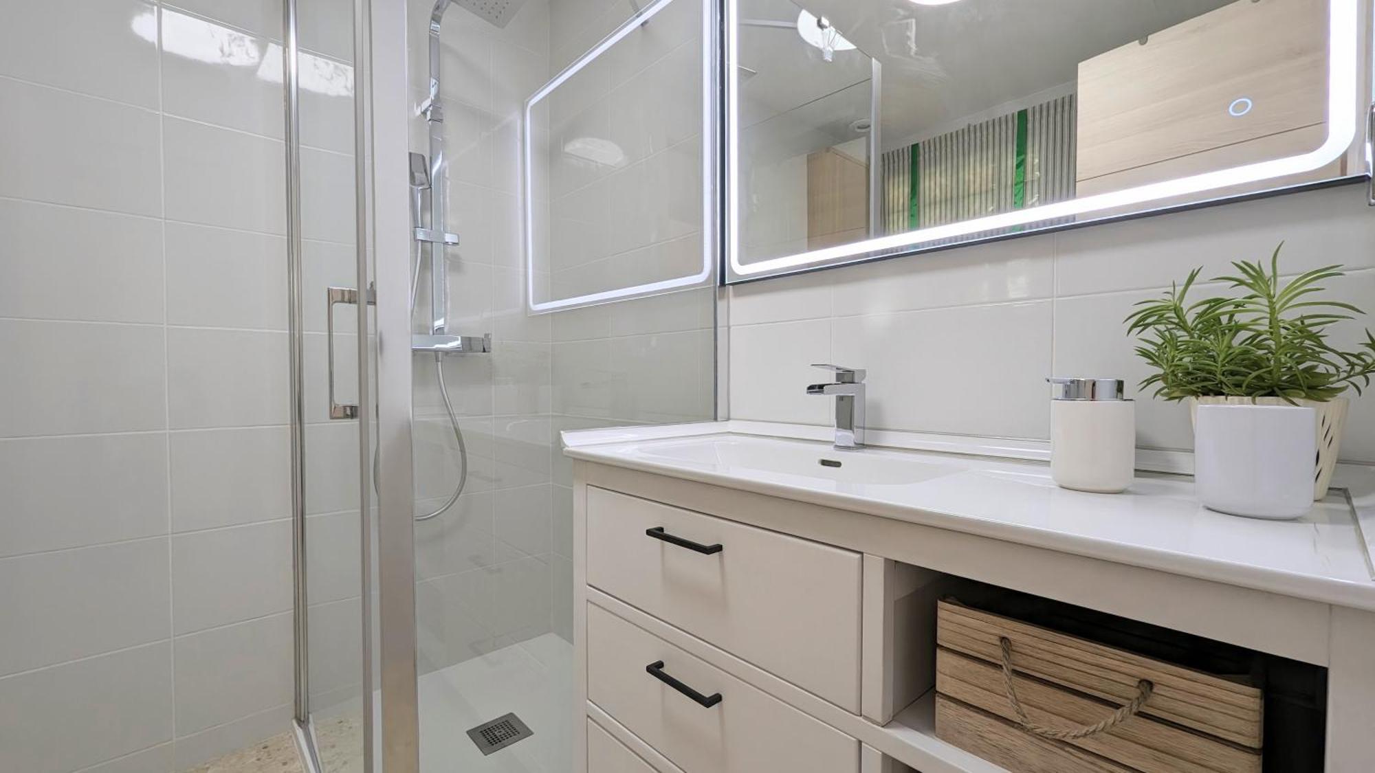 Gran Sol Sea Front Apartment *