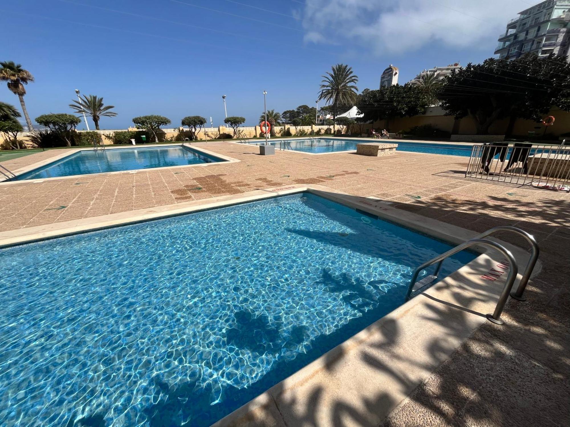 Lujoso 30m De La Playa A Estrenar Wifi Aire Piscina Apartamento