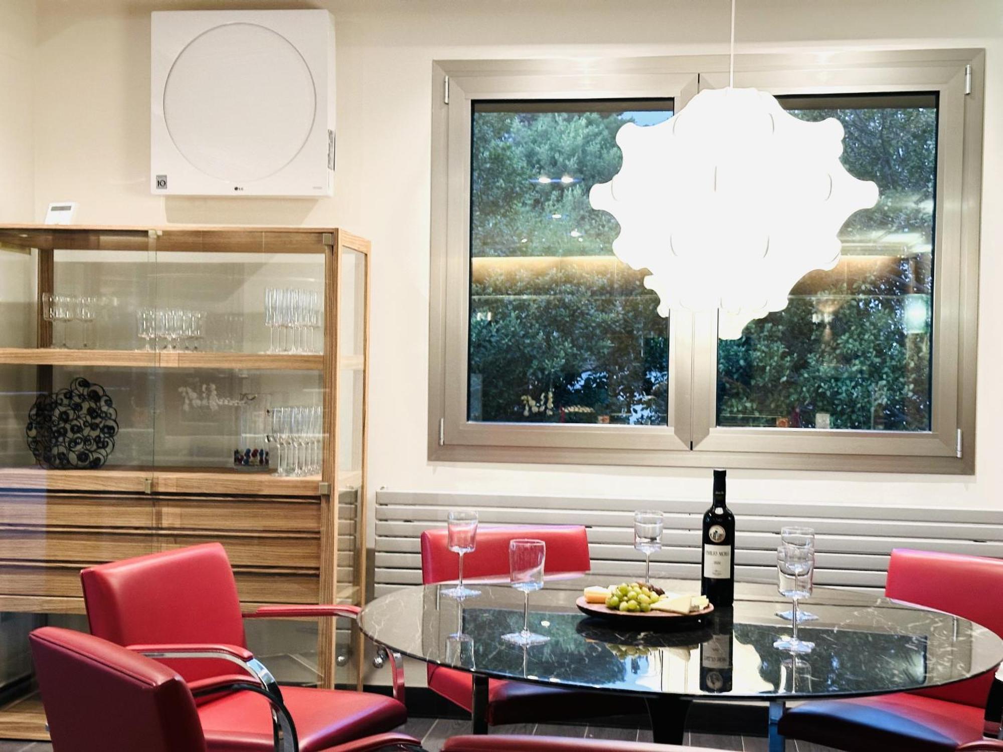 Villa A001 - De Lujo En Primera Línea De Mar Calpe