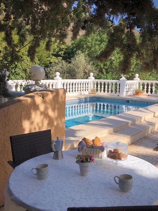 Casa Con Piscina * Calpe