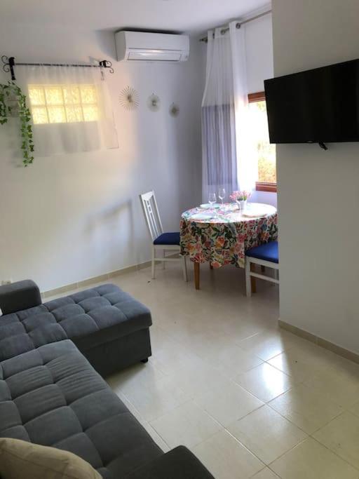 Casa Con Piscina *