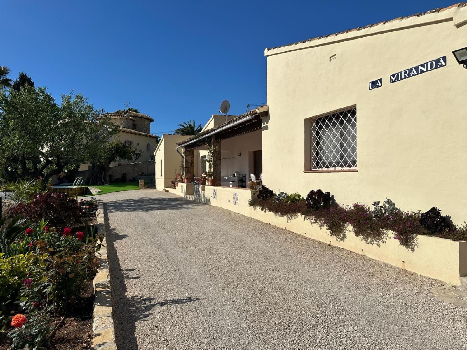 Holiday home Cucarres