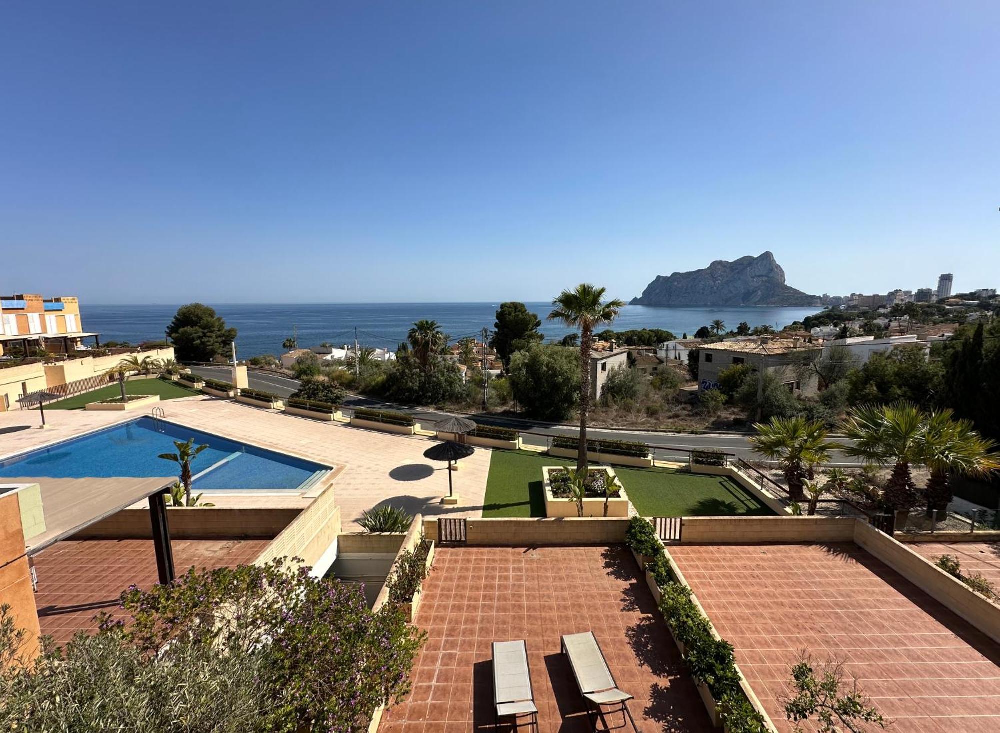 Pareado Con Piscina Y Vistas Al Mar Calpe