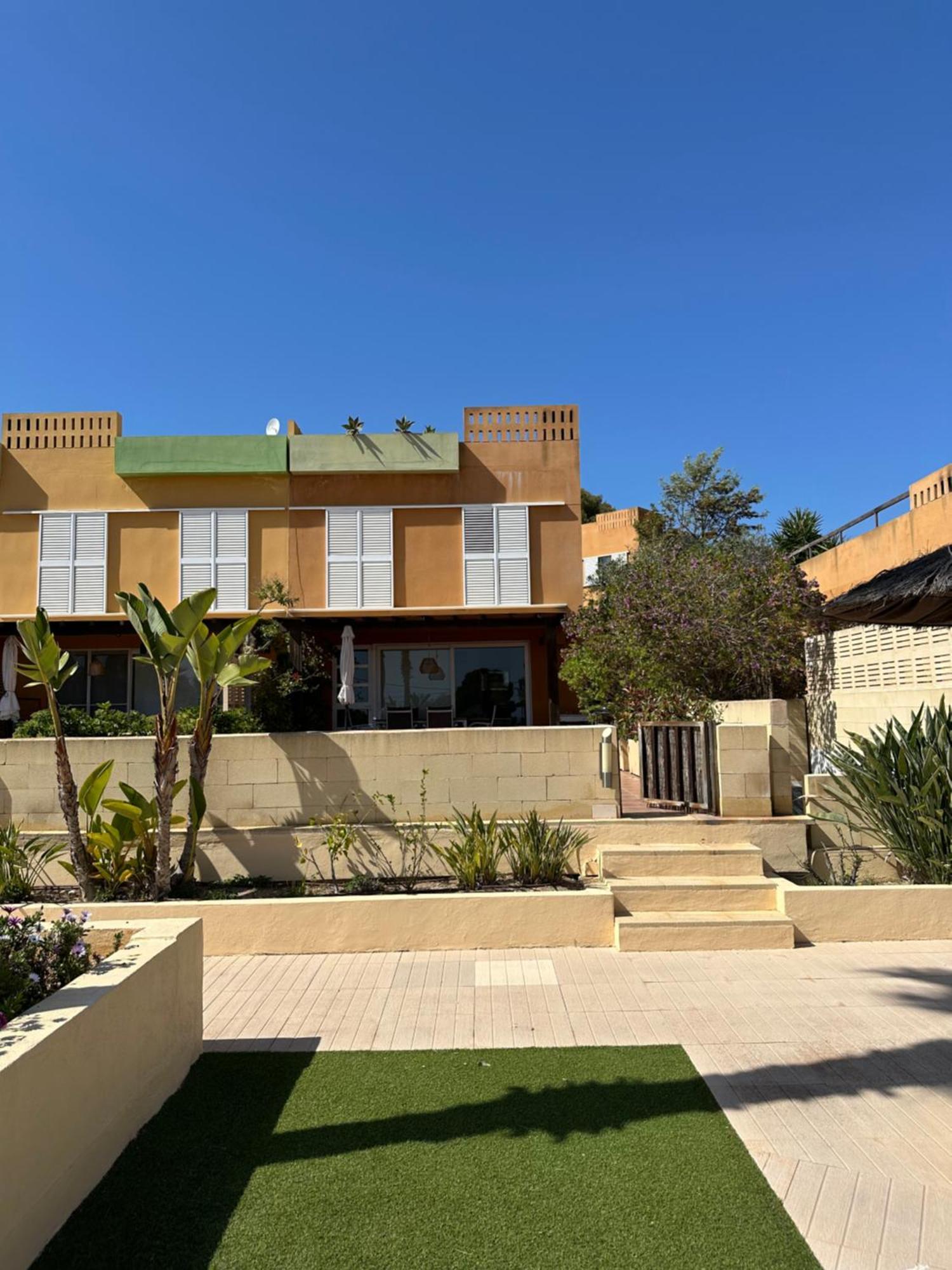 Holiday home Bahia De Les Bassetes *