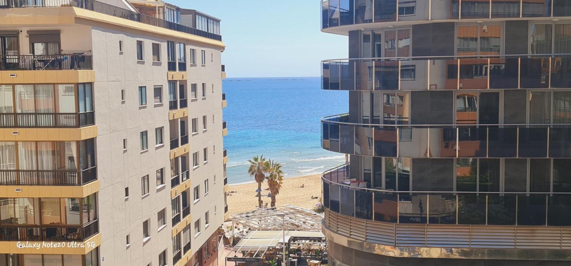 Apartamento Piso - 2º Linea *