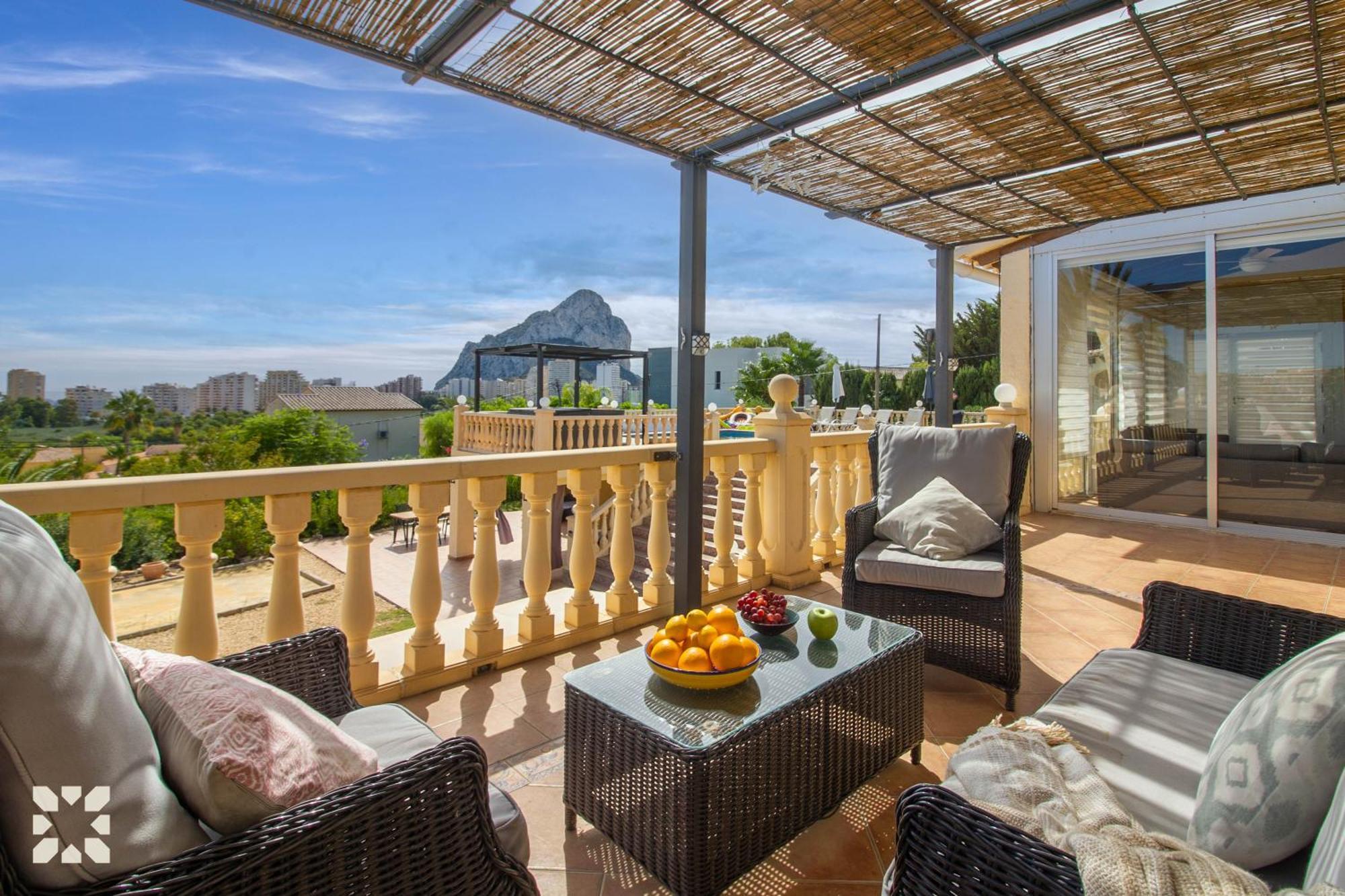 Villa Abahana Airlie *