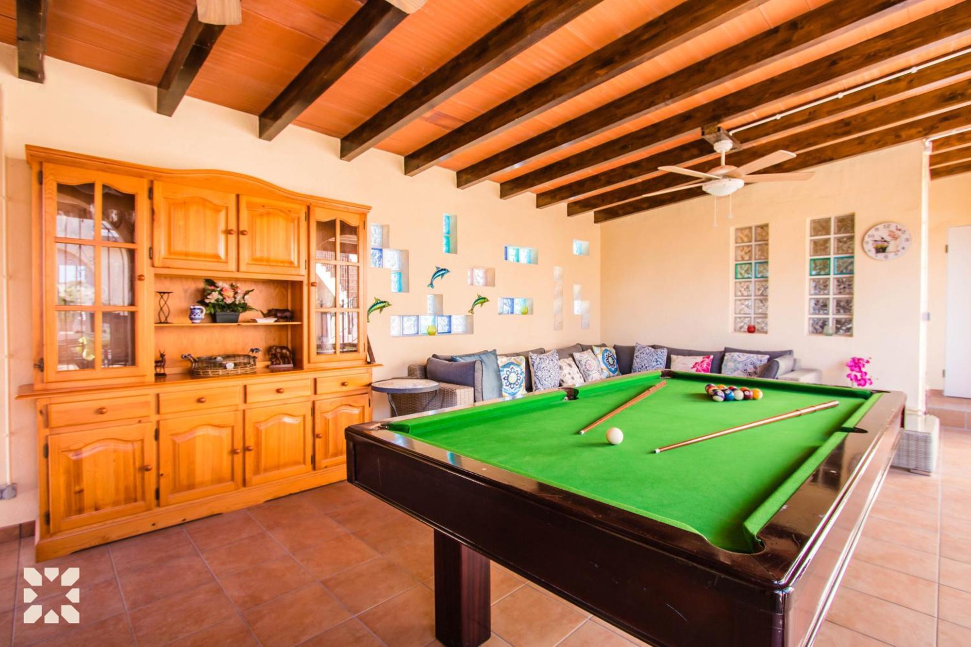 Villa Abahana Airlie *