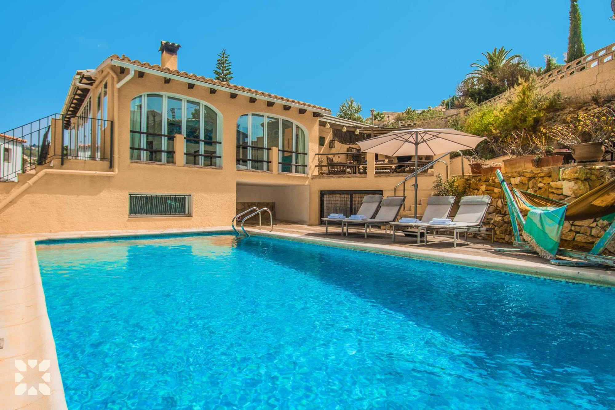 Villa Paradise By Abahana *
